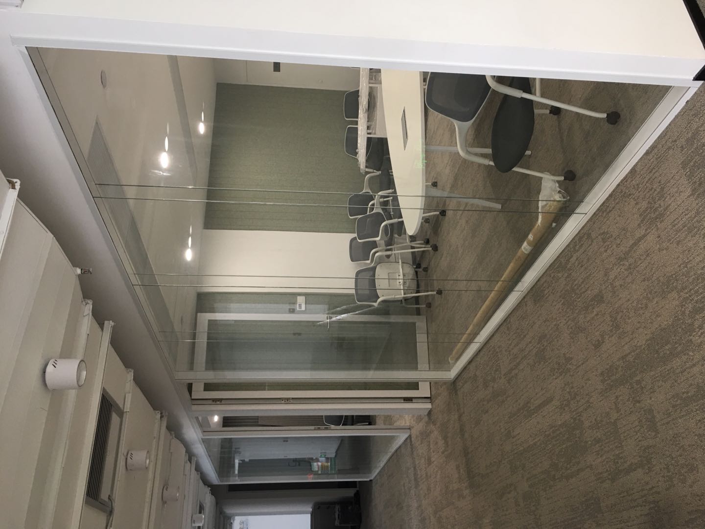 打造安全舒适校园环境，选择深圳市办公室高隔断加工厂的明智之选