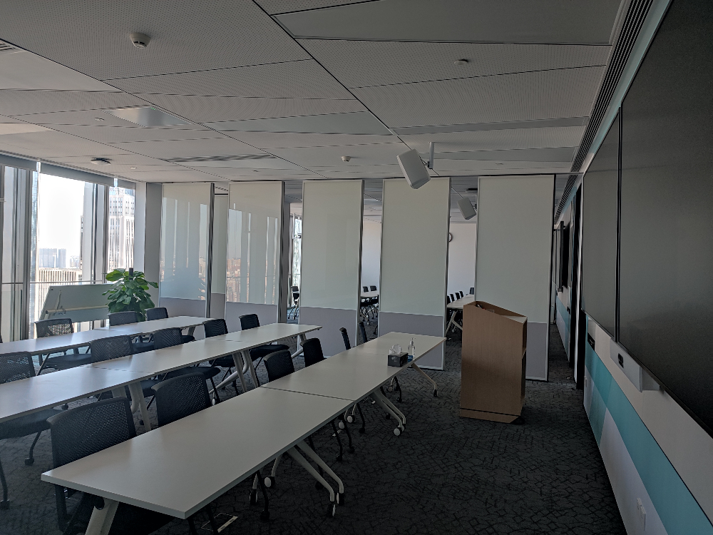 你知道吗？广州市活动软包隔断订做做到专业又高性价比，银行办公隔音防火超给力！