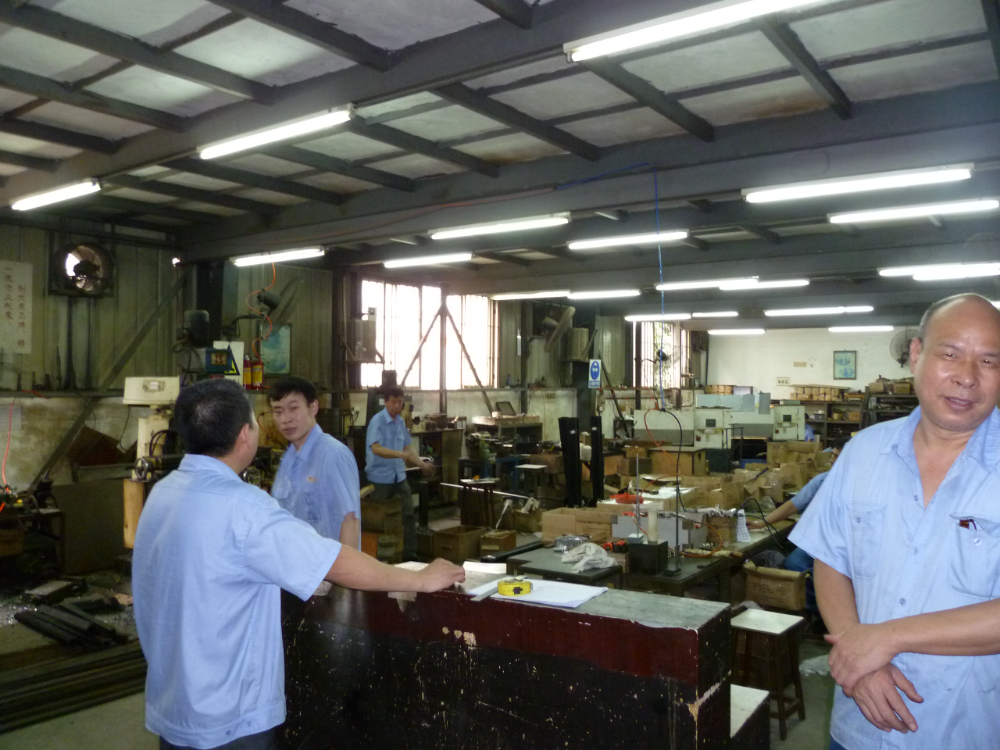 你知道吗？北京平谷区室内移动隔断订做，专业30年经验，价格实在质量超群！