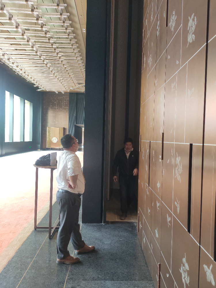 深圳市盐田活动场地移动隔断定做—专业定制解决体育馆安全耐用分隔的高性价比方案