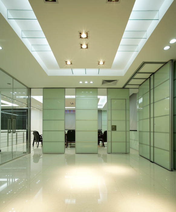 北京市室内活动隔断报价背后：四星级酒店如何破解品质与成本困局？